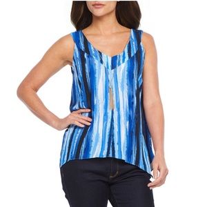 COPY - NWT Bold Elements V-Neck Sleeveless Blouse